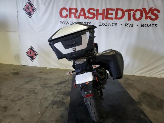 2019 KTM 1290 SUPER VBKV7940XKM915772