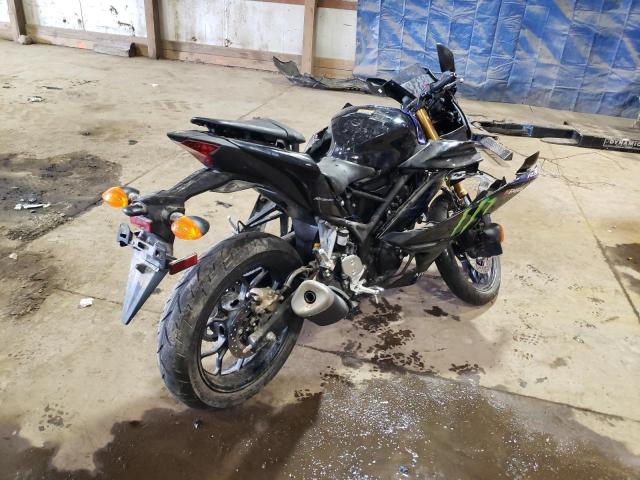 2021 YAMAHA YZFR3 A MH3RH18Y2MK005129