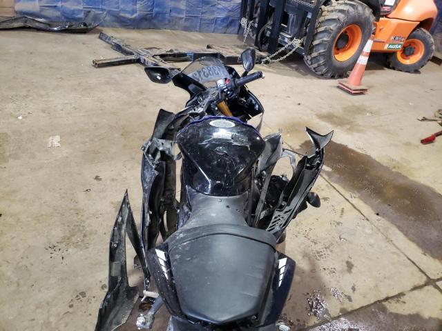 2021 YAMAHA YZFR3 A MH3RH18Y2MK005129