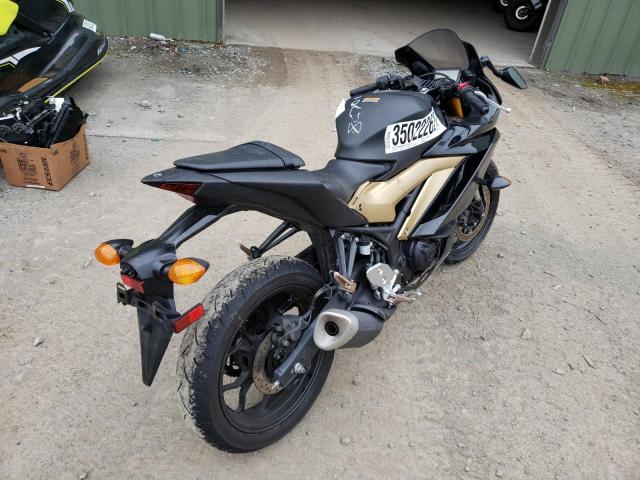 2019 YAMAHA YZFR3 A MH3RH18Y8KK001423