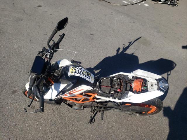 2019 KTM 390 DUKE MD2JPJ401KC223630