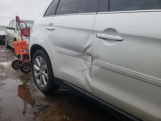 4A4AP4AU7FE053193 Mitsubishi Outlander 2015. Фото: 8