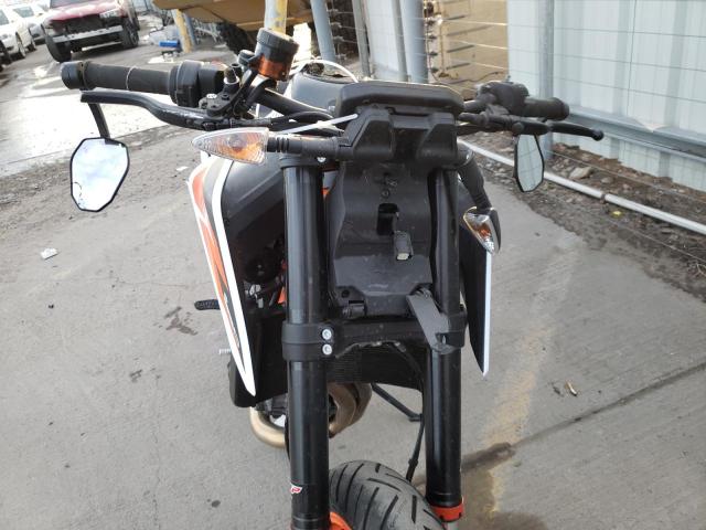 2021 KTM 890 DUKE R VBKTU9400MM806059