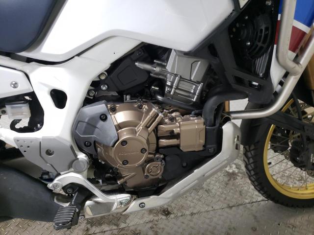 2018 HONDA CRF1000 D2 JH2SD0456JK200073
