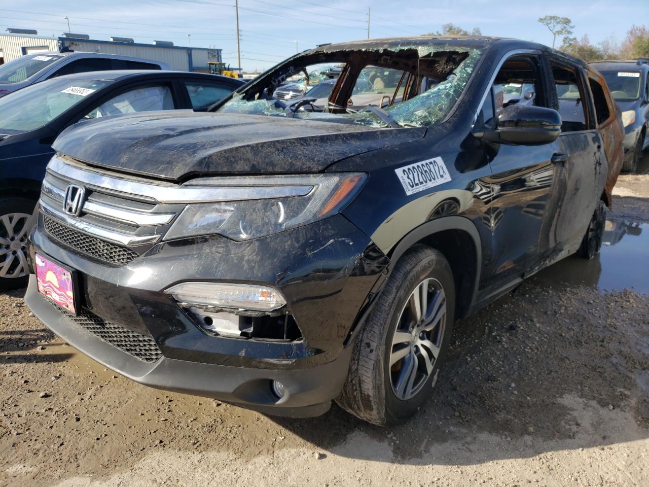 VIN 5FNYF6H36JB003975 2018 HONDA PILOT no.2