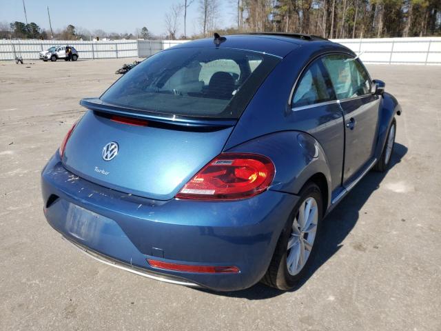 2018 VOLKSWAGEN BEETLE SE 3VWJD7AT9JM710973