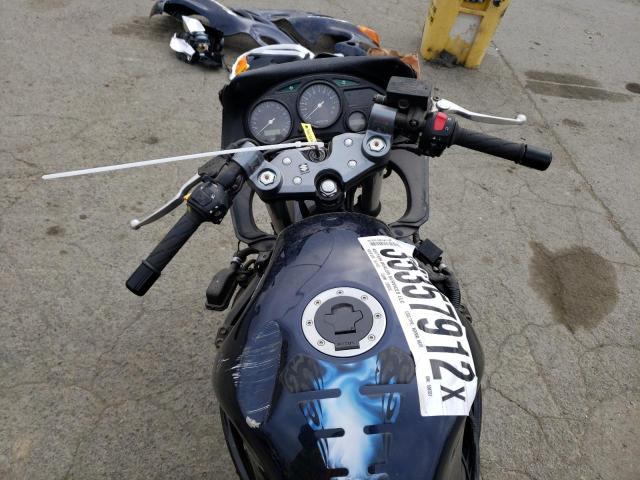 2005 SUZUKI GSX750 F JS1GR7GA452100331