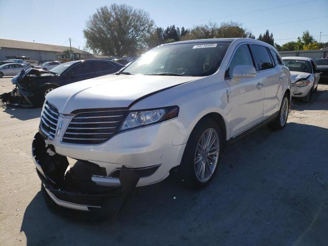 2017 LINCOLN MKT 2LMHJ5AT8HBL00885
