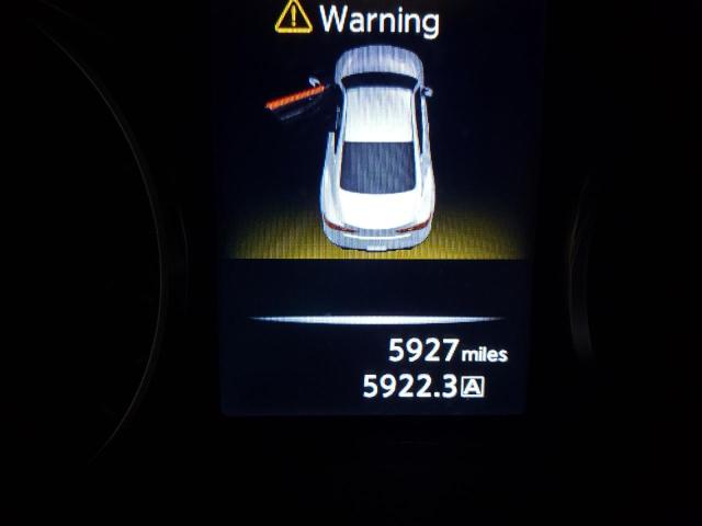 2021 INFINITI Q60 LUXE JN1EV7KL9MM470648