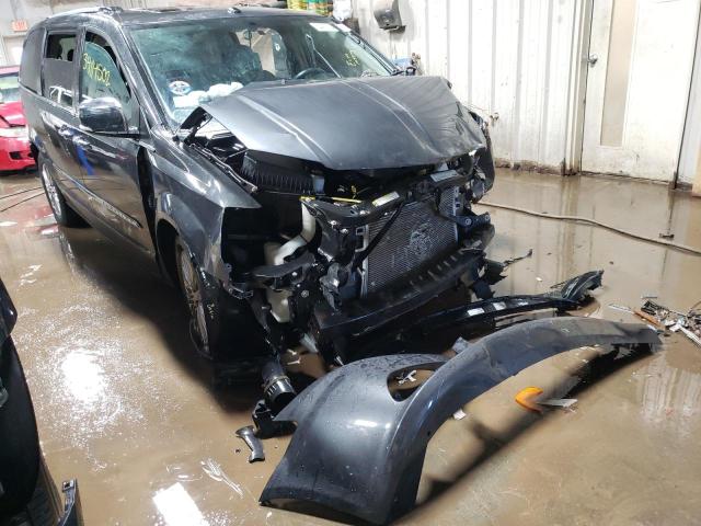 2A4RR6DG9BR667014 Chrysler Town & Cou 2011