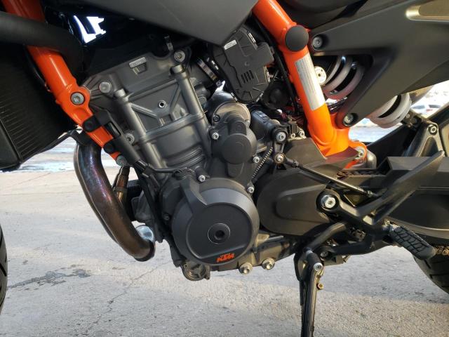 2021 KTM 890 DUKE R VBKTU9400MM806059