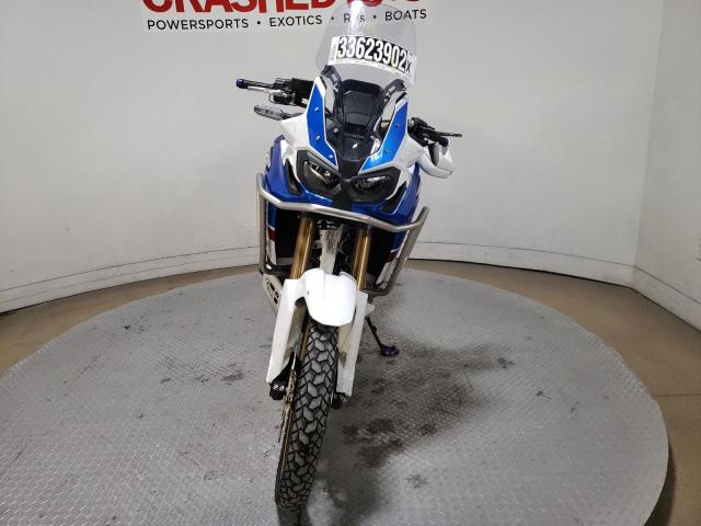 2018 HONDA CRF1000 D2 JH2SD0456JK200073