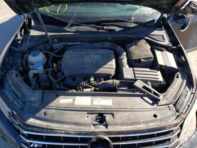 1VWDT7A34HC059361 Volkswagen Passat R-L 2017. Фото: 6