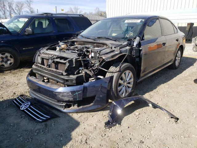 2015 VOLKSWAGEN PASSAT S - 1VWAT7A32FC055809