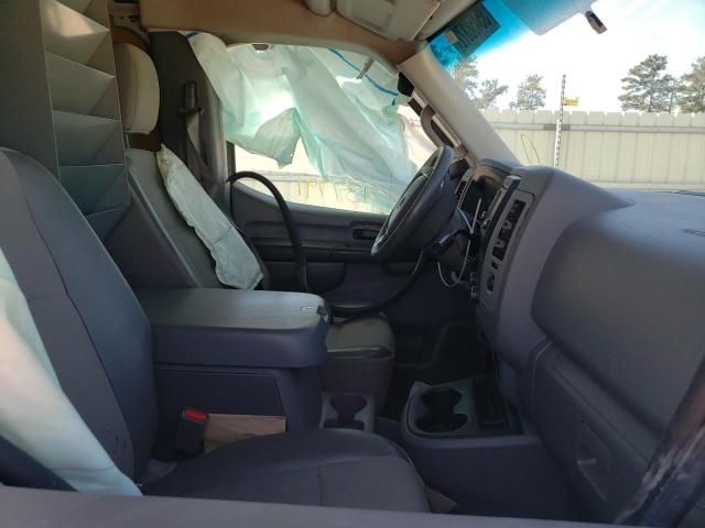 2015 NISSAN NV 2500 1N6BF0LY3FN807193