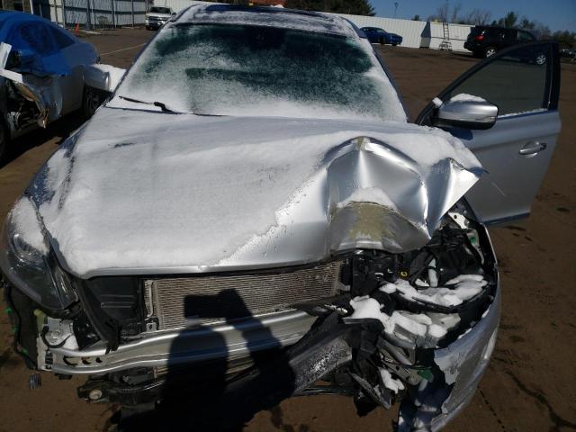 2015 VOLVO XC60 T6 PR YV4902RK1F2742649