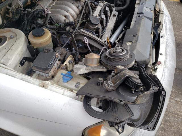 Фото: KNDUP131136462138 - 9