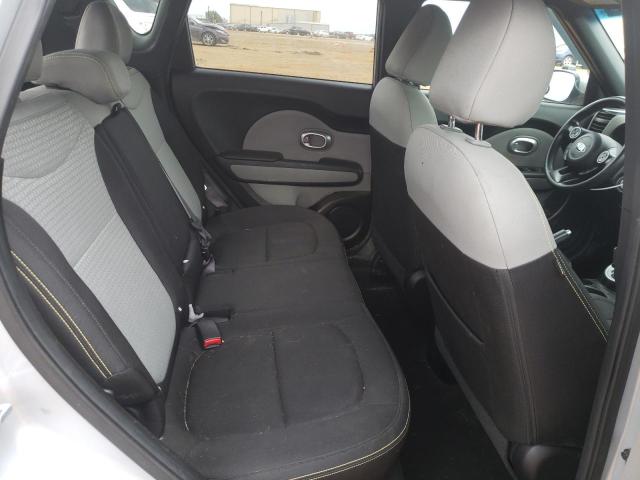 2016 KIA SOUL + KNDJP3A5XG7856824
