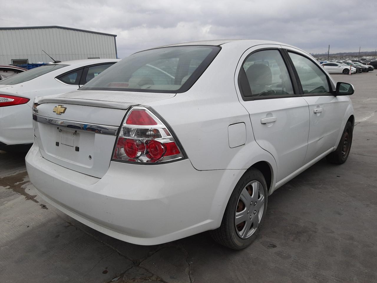 Chevrolet Aveo lt 2011