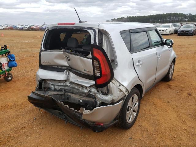 2016 KIA SOUL + KNDJP3A5XG7856824