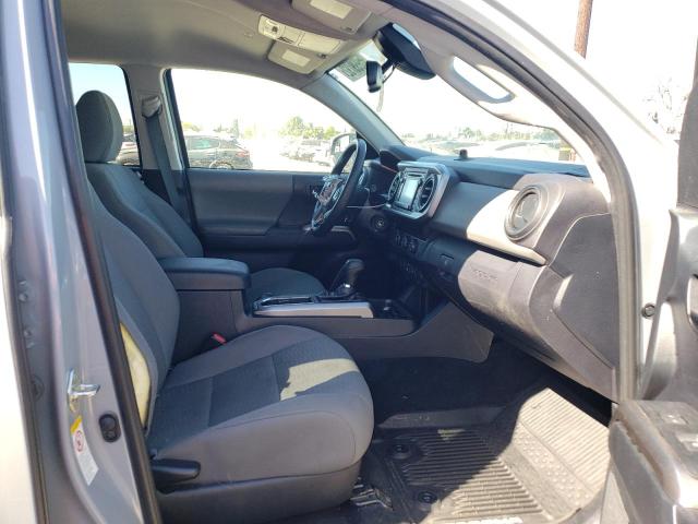 3TMAZ5CN0KM088949 Toyota Tacoma Dou 2019. Фото: 4
