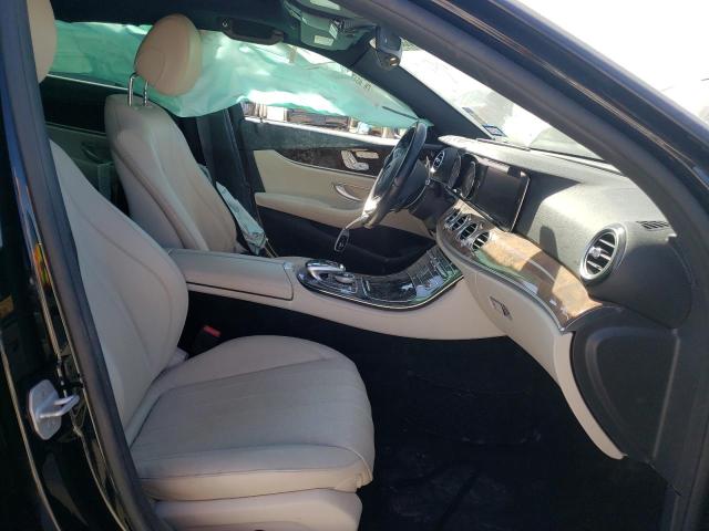 2017 MERCEDES-BENZ E 300 WDDZF4JB9HA012625
