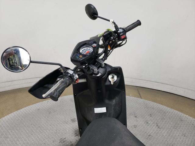 2015 YAMAHA YW125 RKRSE48Y7FA097608