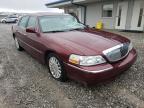 2003 LINCOLN  TOWN CAR