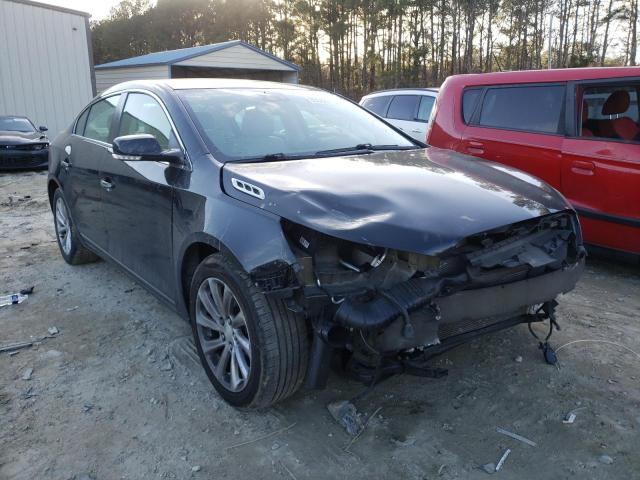 Salvage cars for sale from Copart Seaford, DE: 2016 Buick Lacrosse
