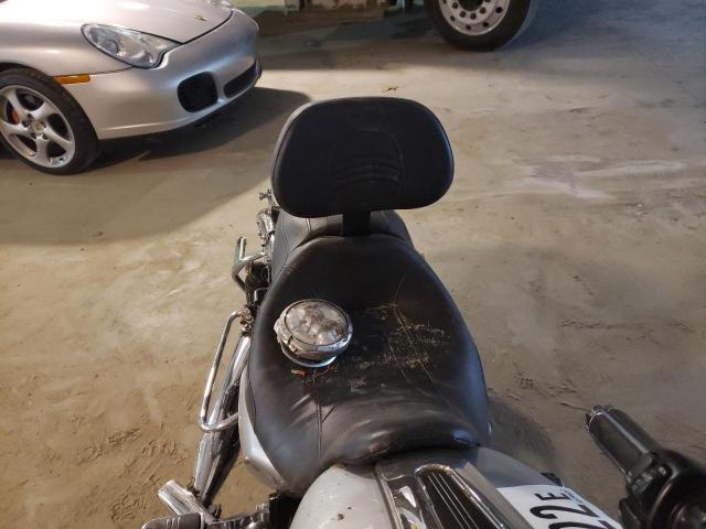 2010 HARLEY-DAVIDSON FLHX 1HD1KB411AB601855