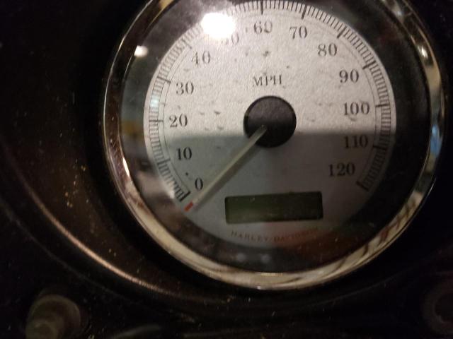 2010 HARLEY-DAVIDSON FLHX 1HD1KB411AB601855