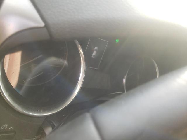 Фото: 4T1B11HKXJU636447 - 8