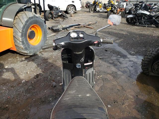 2014 VESPA LX 150IE ZAPM688F1E5401346
