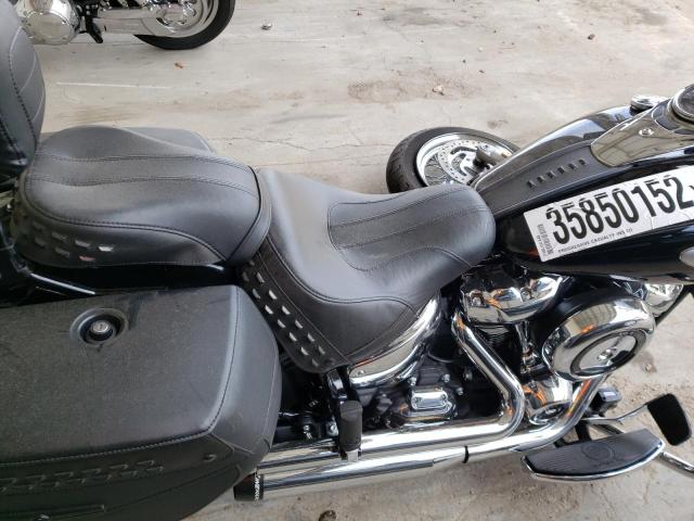 2021 HARLEY-DAVIDSON FLHC 1HD1YAJ1XMB047653