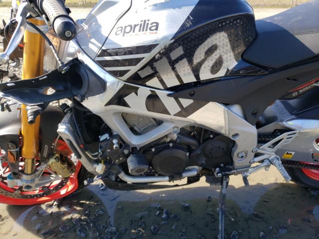 2016 APRILIA TUONO V4 1 ZD4TYUA01GS000300