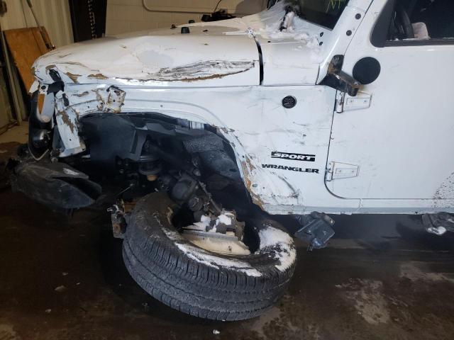 1C4AJWAG7GL341632 Jeep Wrangler Sport