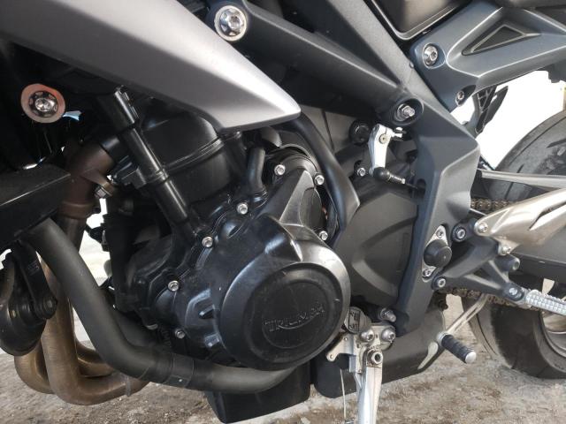 2015 TRIUMPH MOTORCYCLE STREET TRI SMTL02NE5FT680645