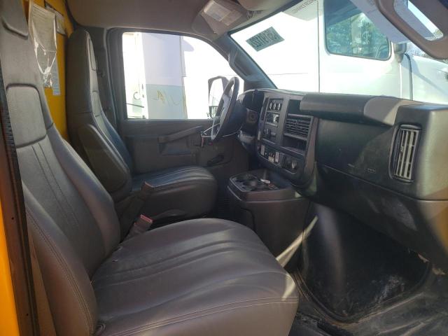 2017 GMC SAVANA CUT 1GD37TCG2H1910141