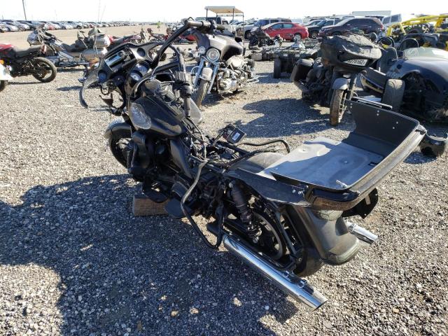 2017 HARLEY-DAVIDSON FLTRU 1HD1KGD11HB619036