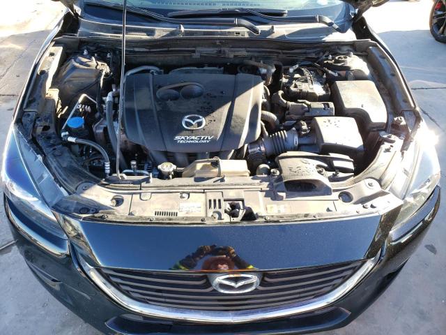 MAZDA 3 2018 BLACK Photo 7