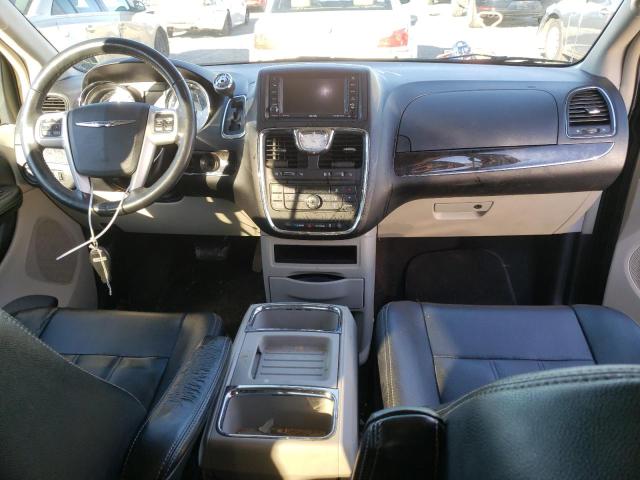 2014 CHRYSLER TOWN & COU - 2C4RC1BG3ER446915