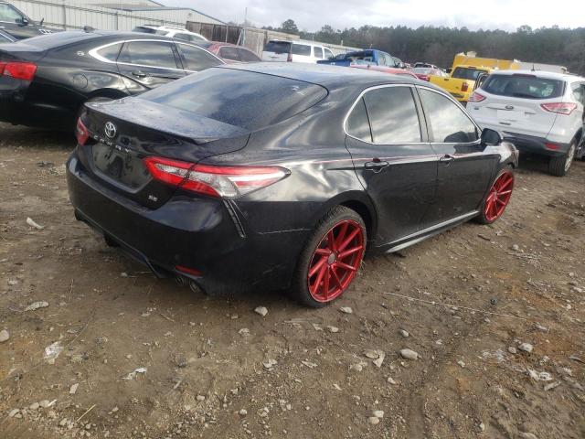 Фото: 4T1B11HKXJU636447 - 4