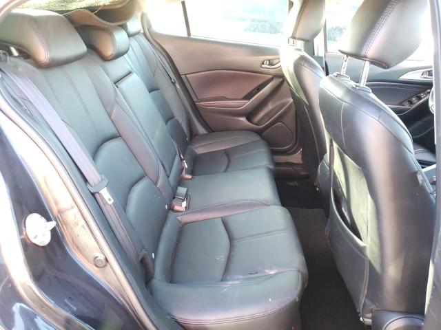 MAZDA 3 2018 BLACK Photo 6