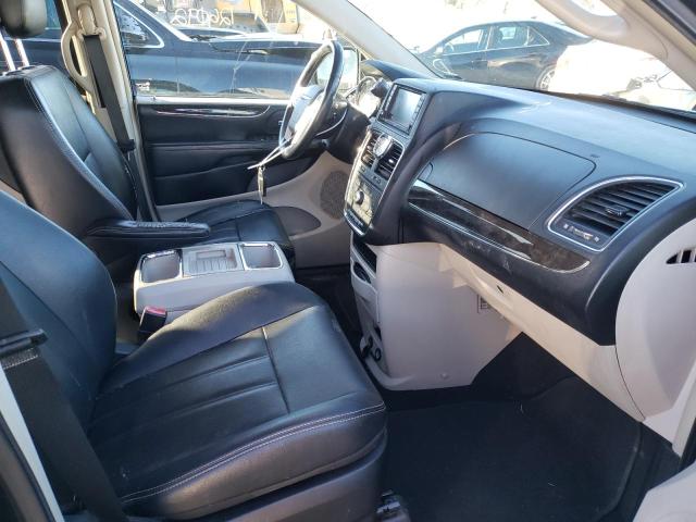 2014 CHRYSLER TOWN & COU - 2C4RC1BG3ER446915