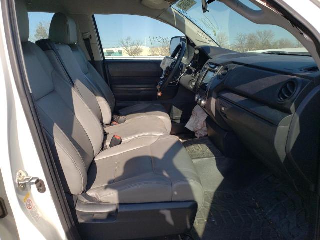 5TFRM5F19JX126634 Toyota Tundra Dou 2018. Фото: 4