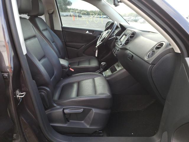 2016 VOLKSWAGEN TIGUAN S - WVGAV7AX4GW570869