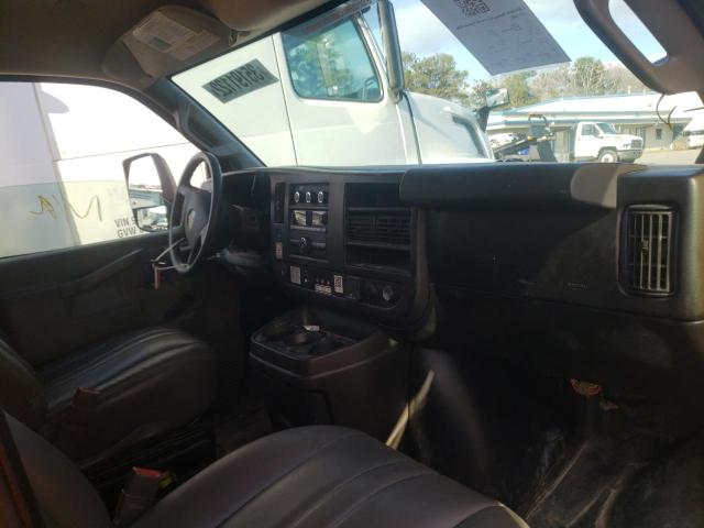 2017 GMC SAVANA CUT 1GD37TCG2H1910141