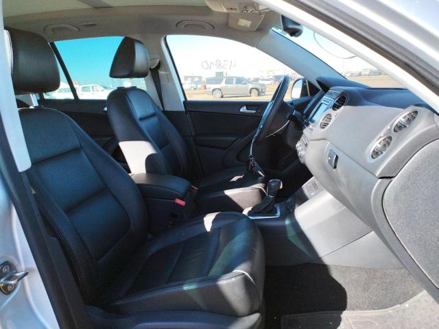 2017 VOLKSWAGEN TIGUAN SPO WVGTV7AX6HW509050