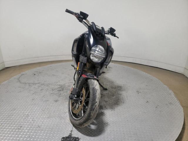 2013 DUCATI DIAVEL ZDM13BLW6DB014412