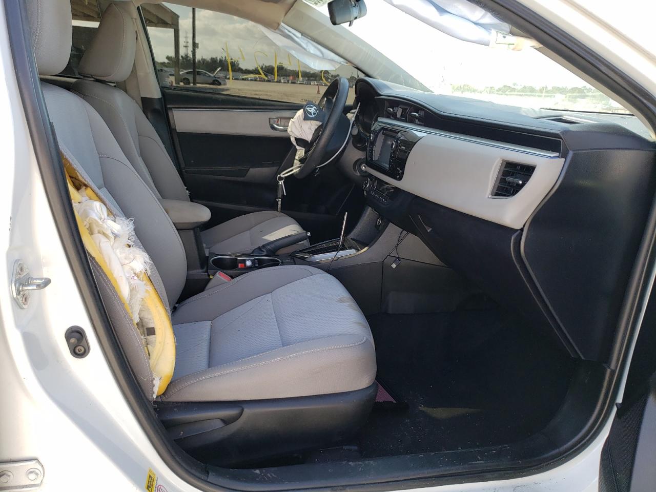 2016 Toyota Corolla - Image 5